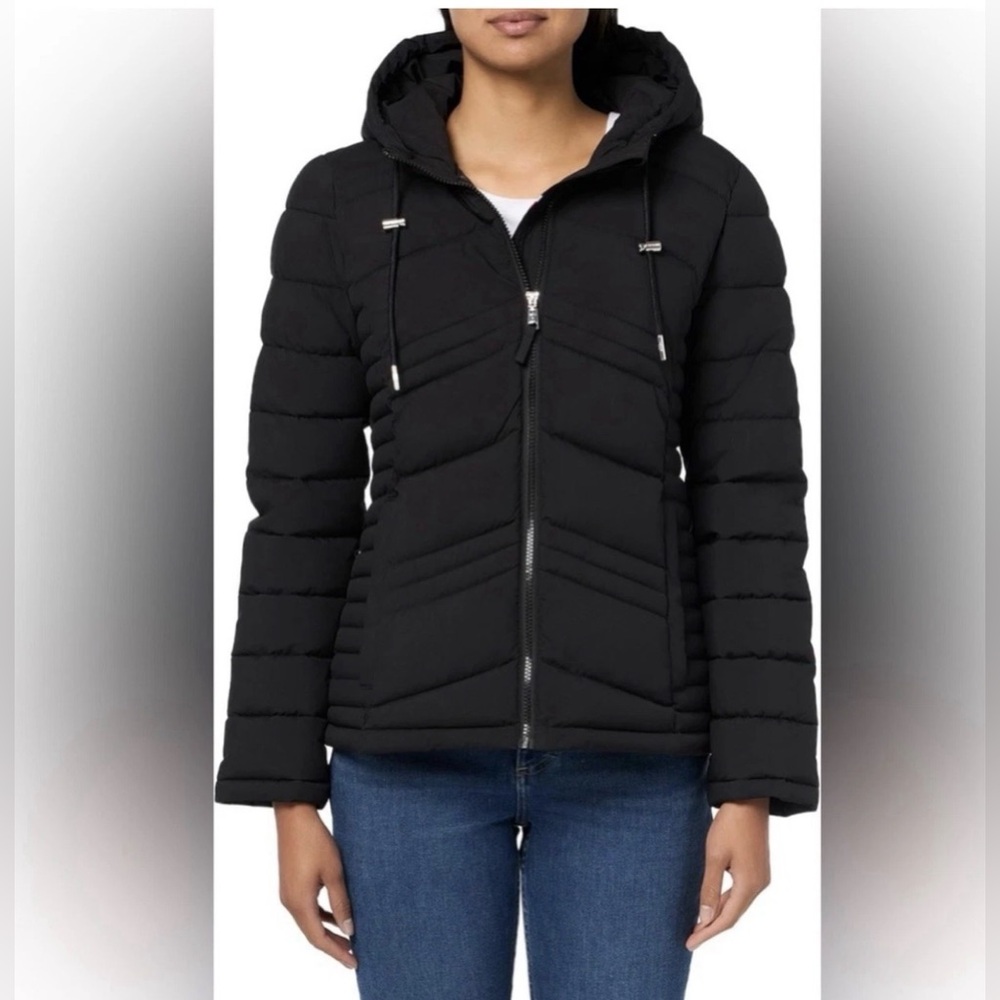 Tommy Hilfiger Black Women's Zip-up Short Puffer Coat NWT - Picture 3 of 8